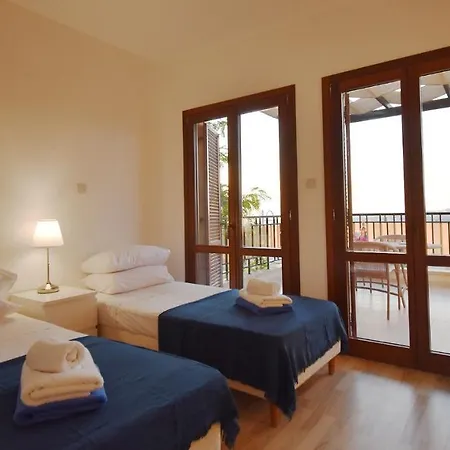 2 Bedroom Theia With Sea And Sunset Views, Aphrodite Hills شقة كوكليا