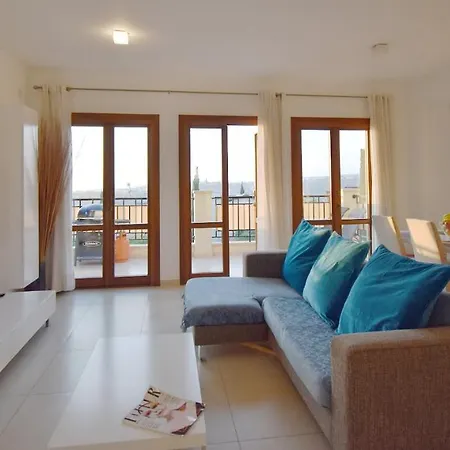 2 Bedroom Theia With Sea And Sunset Views, Aphrodite Hills شقة